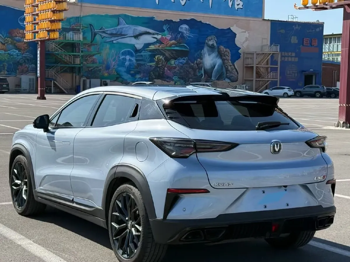 2022 ChangAn UNI-T 2.0T 233HP L4 8AT,autocango,china used car exporter,china ev exporter,chinese used car exporter,chinese used ev exporter