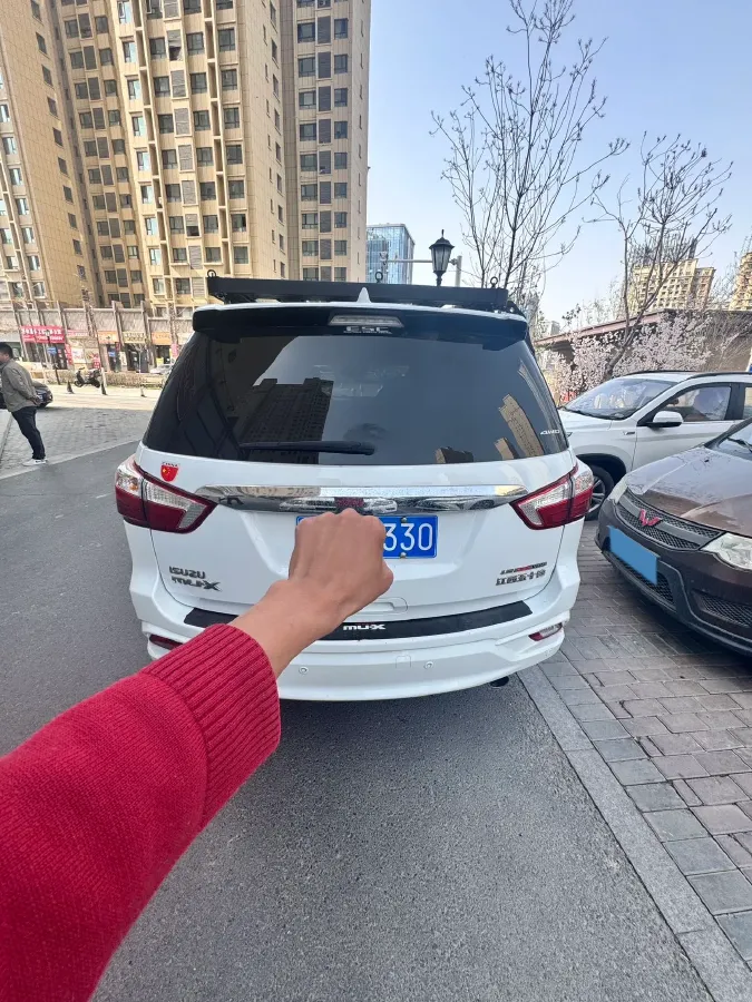 2020 Isuzu Mu-X 1.9T 166HP L4 6AT,autocango,china used car exporter,china ev exporter,chinese used car exporter,chinese used ev exporter