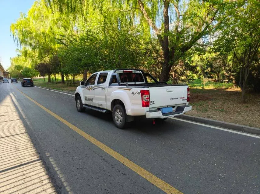 2016 Isuzu RE-MAX Jim 2.8T 109HP L4 5MT,autocango,china used car exporter,china ev exporter,chinese used car exporter,chinese used ev exporter