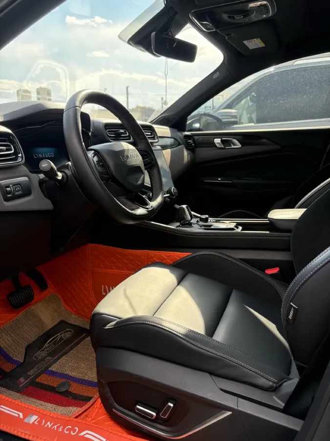 2022 LYNK&CO 03 1.5T 180HP L3 7DCT,autocango,china used car exporter,china ev exporter,chinese used car exporter,chinese used ev exporter