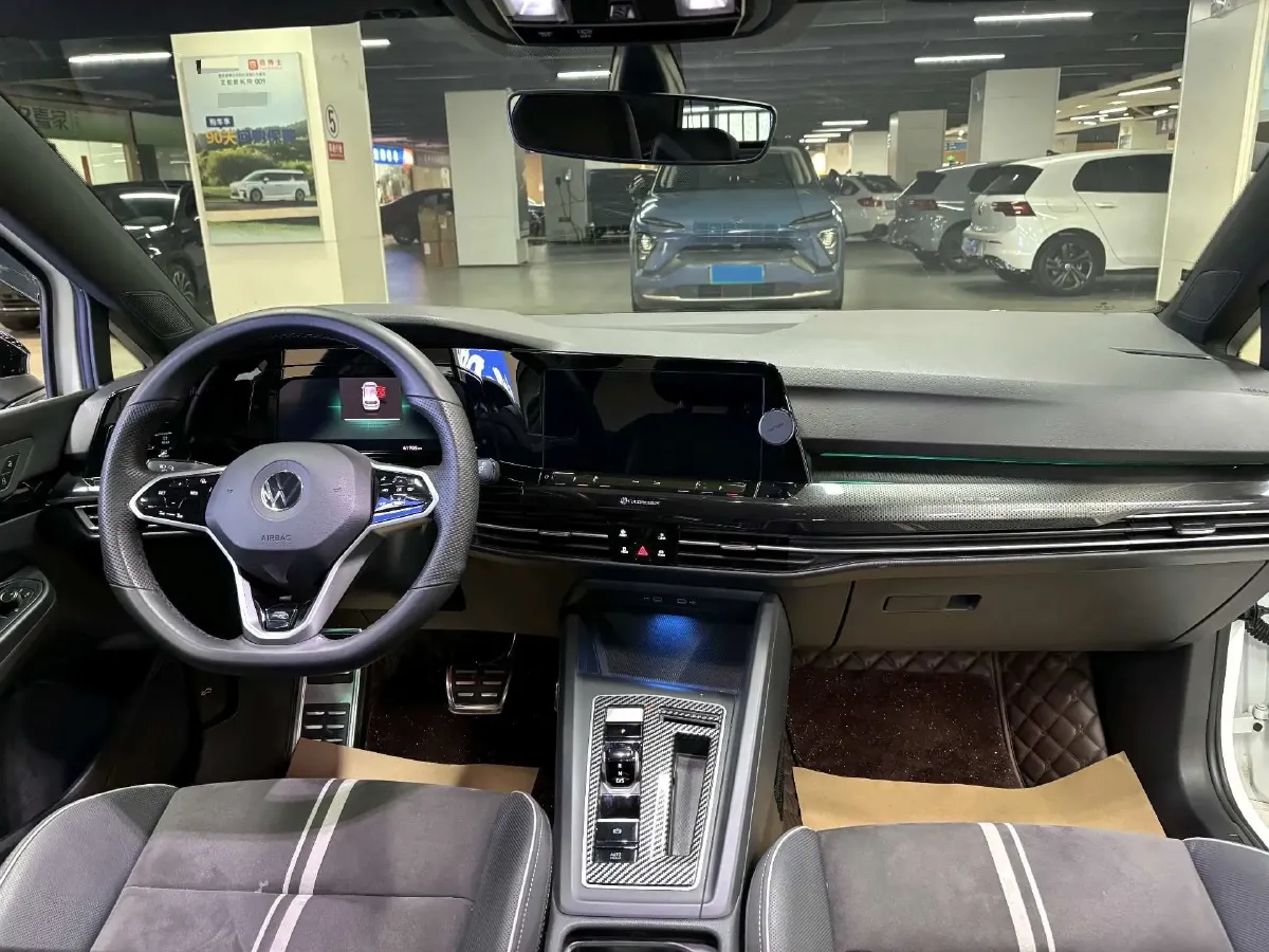 2023 Volkswagen Golf 1.4T 150HP L4 7DCT,autocango,china used car exporter,china ev exporter,chinese used car exporter,chinese used ev exporter