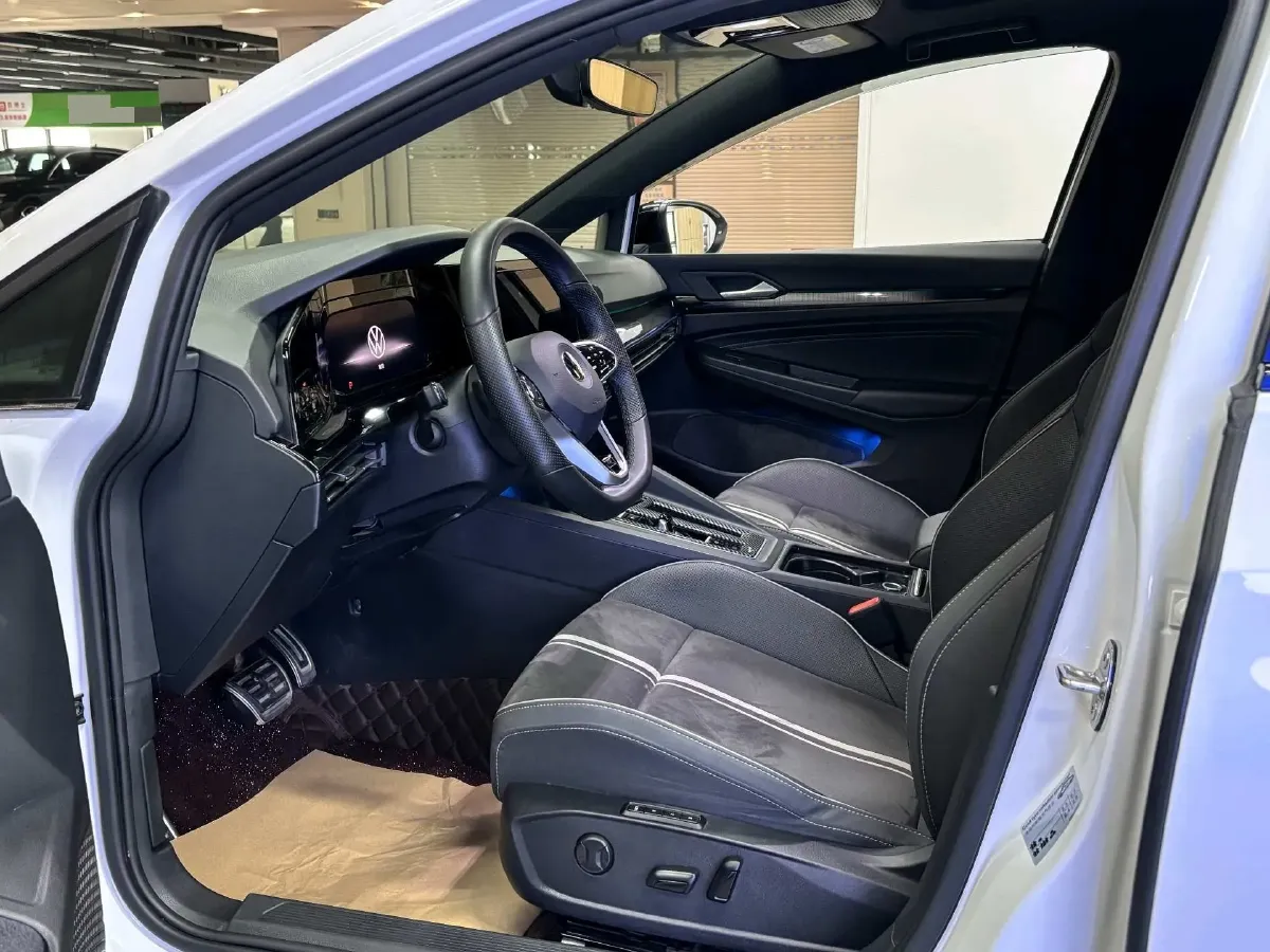 2023 Volkswagen Golf 1.4T 150HP L4 7DCT,autocango,china used car exporter,china ev exporter,chinese used car exporter,chinese used ev exporter