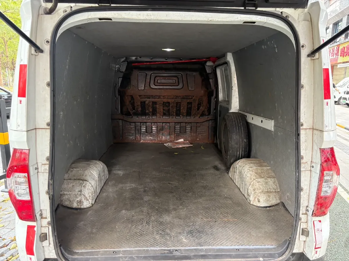 2019 MAXUS EV30 BEV 35KWH,autocango,china used car exporter,china ev exporter,chinese used car exporter,chinese used ev exporter