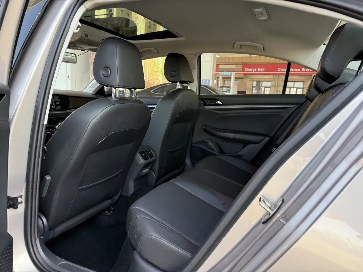 2020 Volkswagen Bora 1.5L 113HP L4 6AT,autocango,china used car exporter,china ev exporter,chinese used car exporter,chinese used ev exporter