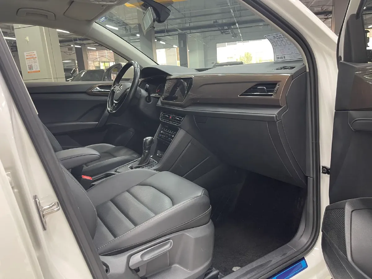 2021 Volkswagen Tharu 1.4T 150HP L4 7DCT,autocango,china used car exporter,china ev exporter,chinese used car exporter,chinese used ev exporter