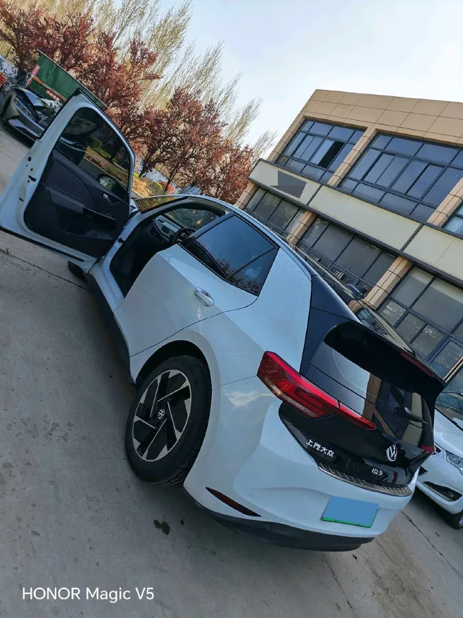 2023 Volkswagen ID.3 BEV 52.8KWH,autocango,china used car exporter,china ev exporter,chinese used car exporter,chinese used ev exporter
