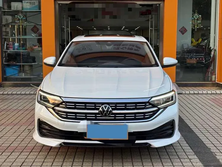 2023 Volkswagen Sagitar 1.5T 160HP L4 7DCT,autocango,china used car exporter,china ev exporter,chinese used car exporter,chinese used ev exporter