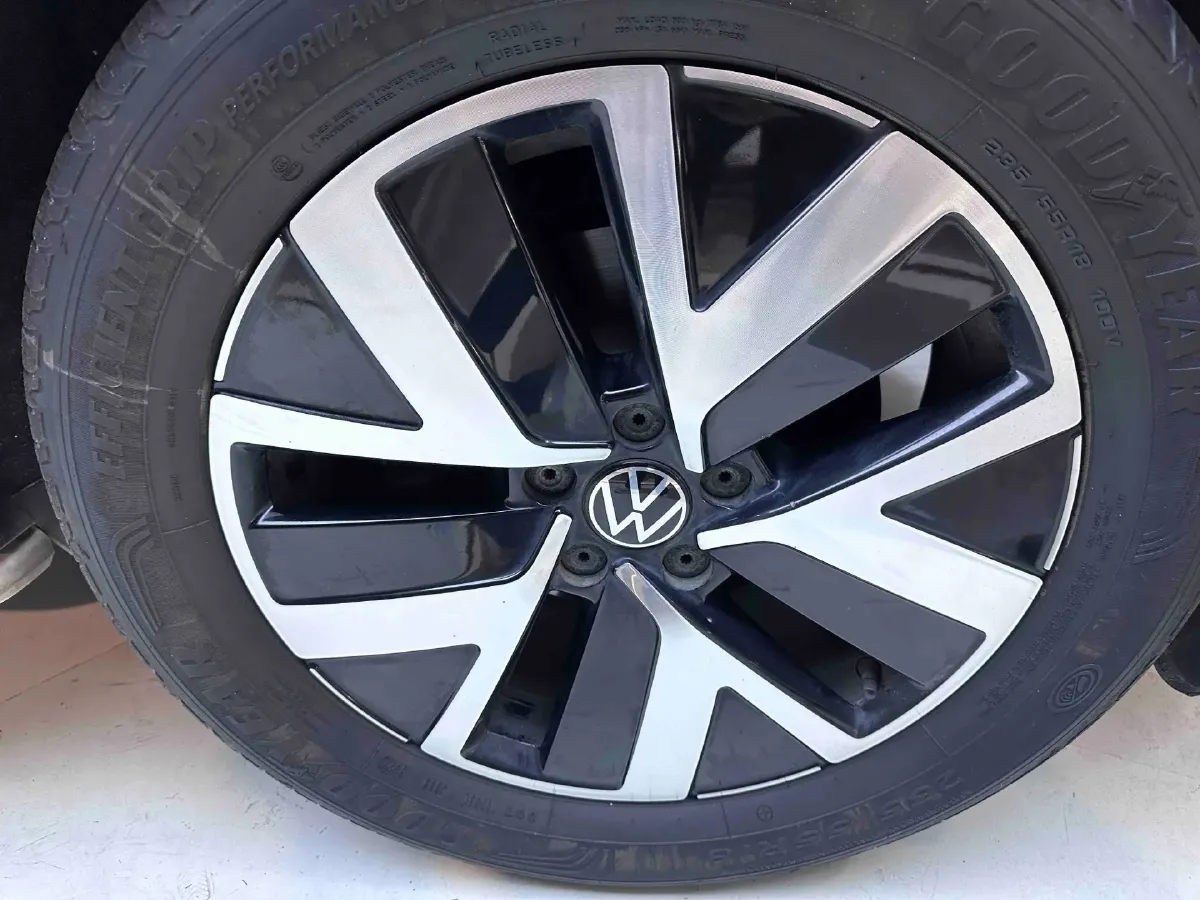 2023 Volkswagen Tayron 1.4T 150HP L4 7DCT,autocango,china used car exporter,china ev exporter,chinese used car exporter,chinese used ev exporter