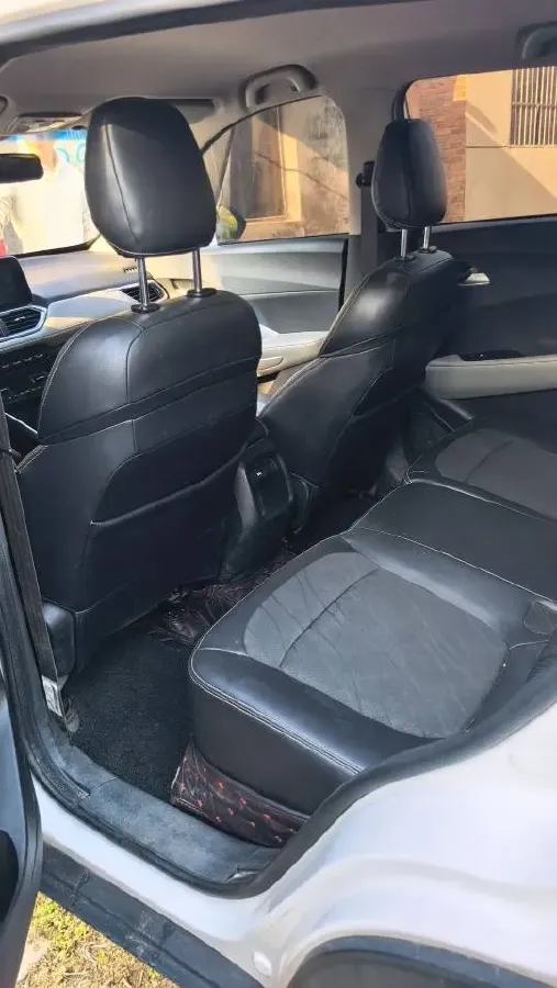 2017 BaoJun 510 1.5L 112HP L4 6MT,autocango,china used car exporter,china ev exporter,chinese used car exporter,chinese used ev exporter