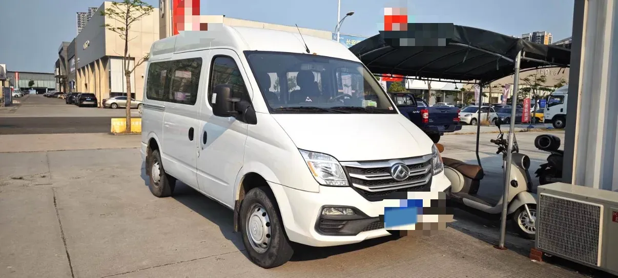 2019 MAXUS XinTu V80 2.5T 136HP L4 6MT,autocango,china used car exporter,china ev exporter,chinese used car exporter,chinese used ev exporter