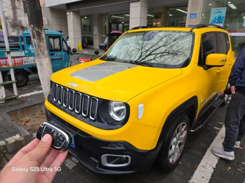 2017 Jeep Renegade 1.4T 150HP L4 7DCT,autocango,china used car exporter,china ev exporter,chinese used car exporter,chinese used ev exporter