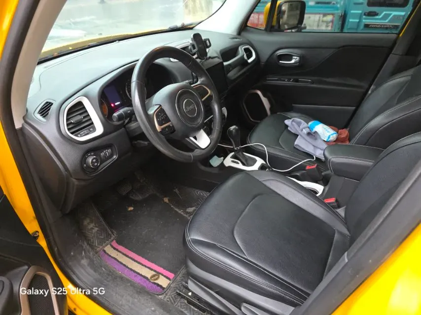 2017 Jeep Renegade 1.4T 150HP L4 7DCT,autocango,china used car exporter,china ev exporter,chinese used car exporter,chinese used ev exporter