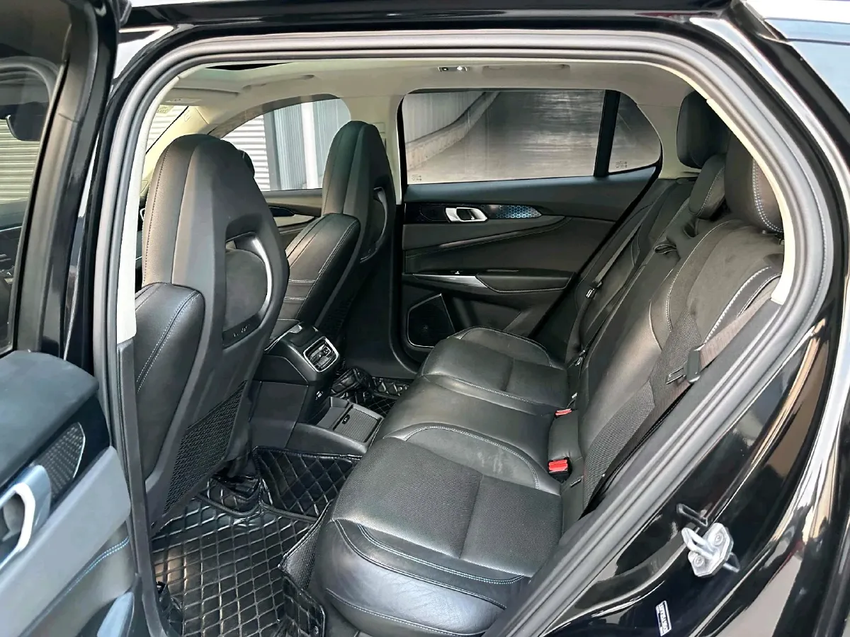 2018 Isuzu Mu-X 1.9T 163HP L4 6AT,autocango,china used car exporter,china ev exporter,chinese used car exporter,chinese used ev exporter