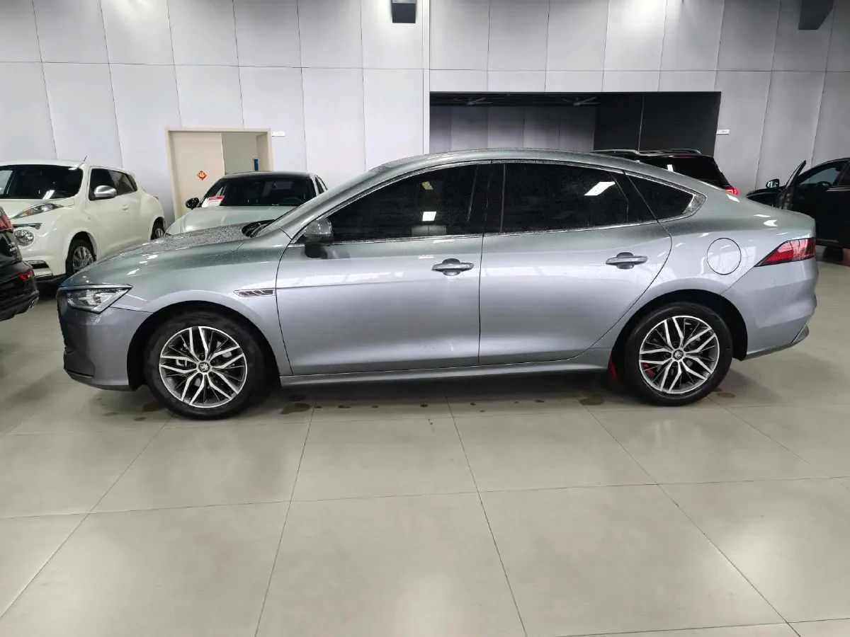 2021 Haval F7 1.5T 169HP L4 7DCT,autocango,china used car exporter,china ev exporter,chinese used car exporter,chinese used ev exporter