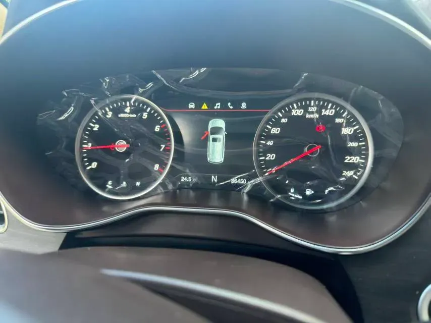 2017 SWM X7 1.5T 156HP L4 5MT,autocango,china used car exporter,china ev exporter,chinese used car exporter,chinese used ev exporter