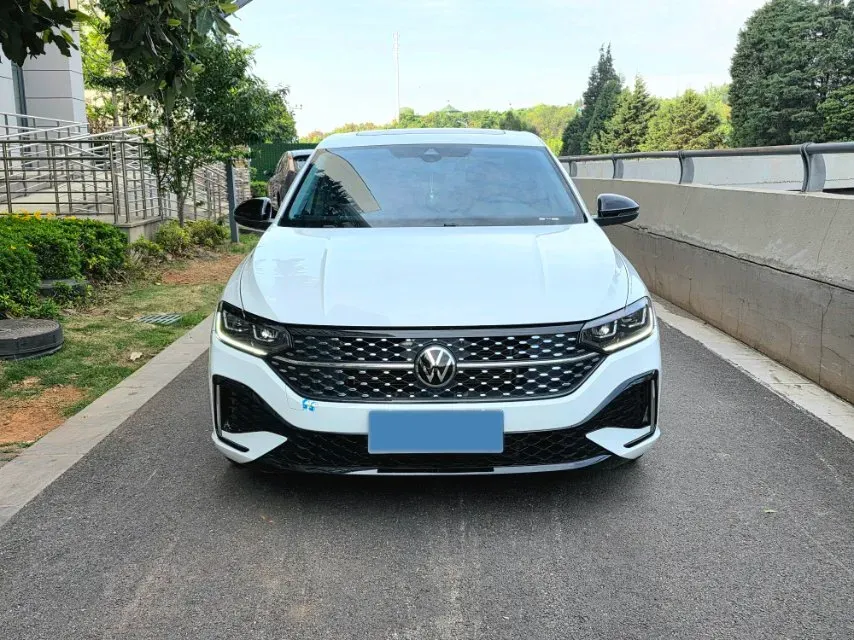 2024 Volkswagen Lavida 1.5T 160HP L4 7DCT,autocango,china used car exporter,china ev exporter,chinese used car exporter,chinese used ev exporter