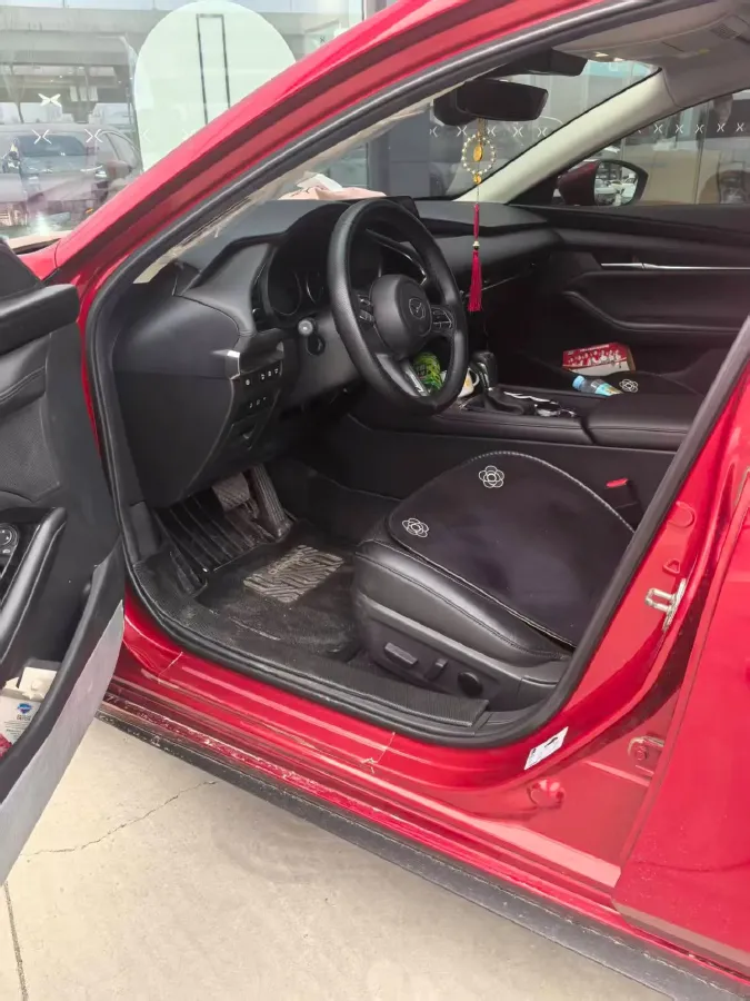 2021 Mazda 3 Axela 2.0L 158HP L4 6AT,autocango,china used car exporter,china ev exporter,chinese used car exporter,chinese used ev exporter