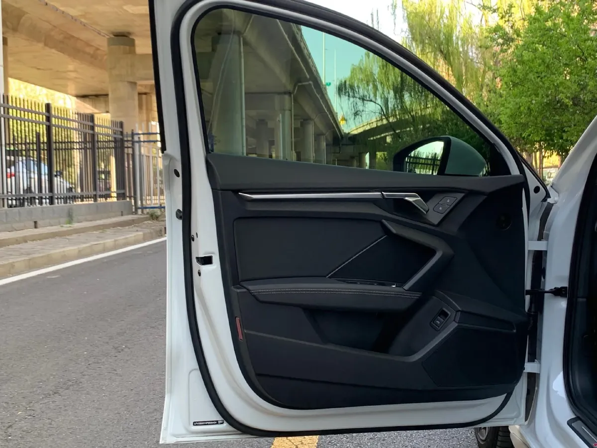 2023 Audi A3 1.4T 150HP L4 7DCT,autocango,china used car exporter,china ev exporter,chinese used car exporter,chinese used ev exporter