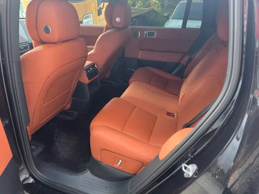 2024 Li L6 Range Extended 154HP L4 REEV 36.8KWH,autocango,china used car exporter,china ev exporter,chinese used car exporter,chinese used ev exporter