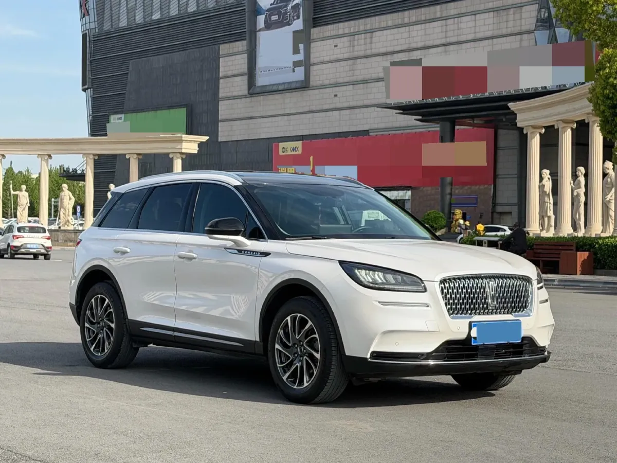 2022 Lincoln Corsair 2.0T 245HP L4 8AT,autocango,china used car exporter,china ev exporter,chinese used car exporter,chinese used ev exporter
