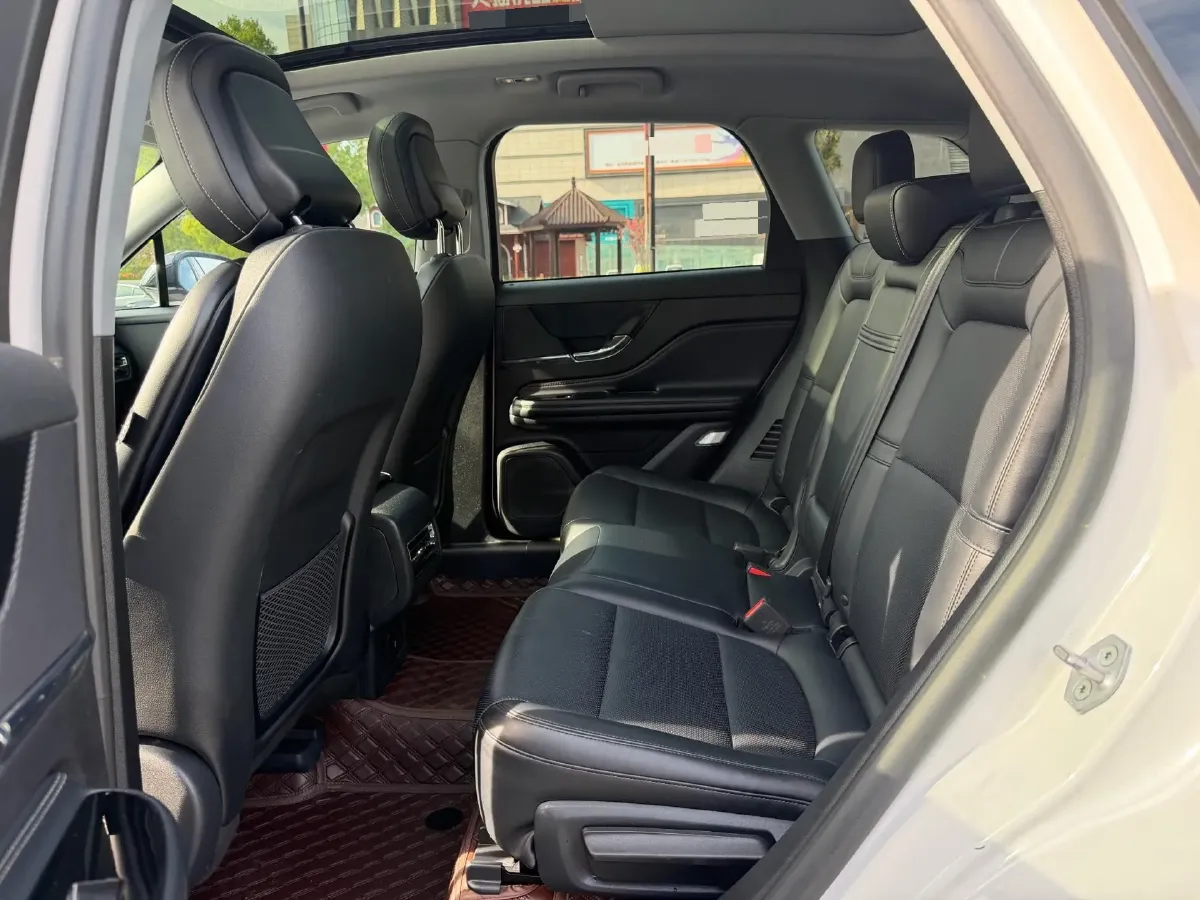 2022 Lincoln Corsair 2.0T 245HP L4 8AT,autocango,china used car exporter,china ev exporter,chinese used car exporter,chinese used ev exporter