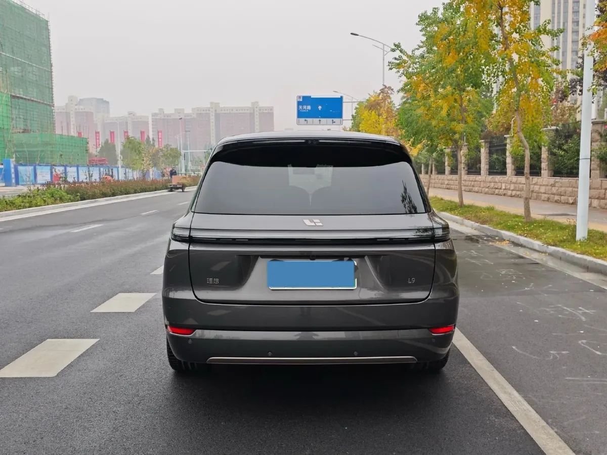2025 Li L9 Range Extended 154HP REEV,autocango,china used car exporter,china ev exporter,chinese used car exporter,chinese used ev exporter
