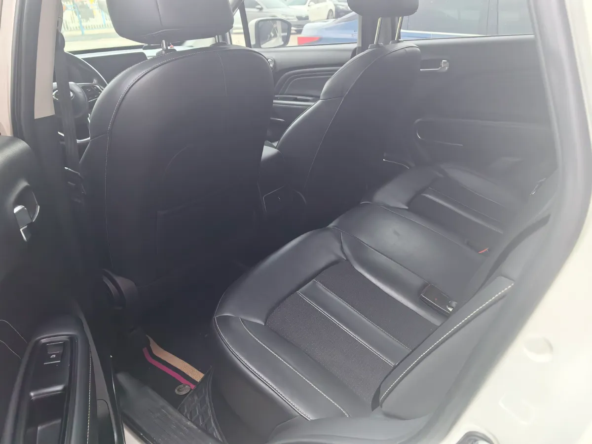 2021 GAC Trumpchi GS3 1.5T 169HP L4 6AT,autocango,china used car exporter,china ev exporter,chinese used car exporter,chinese used ev exporter