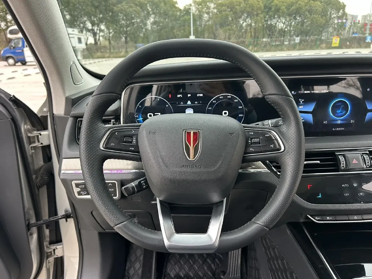 2019 HongQi HS5 2.0T 224HP L4 6AT,autocango,china used car exporter,china ev exporter,chinese used car exporter,chinese used ev exporter