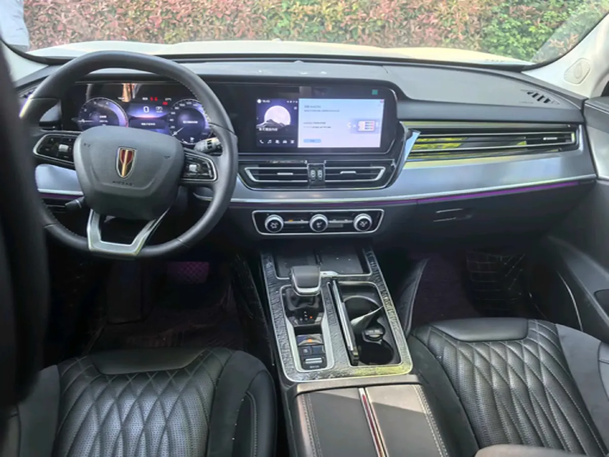 2023 HongQi HS5 2.0T 252HP L4 8AT,autocango,china used car exporter,china ev exporter,chinese used car exporter,chinese used ev exporter