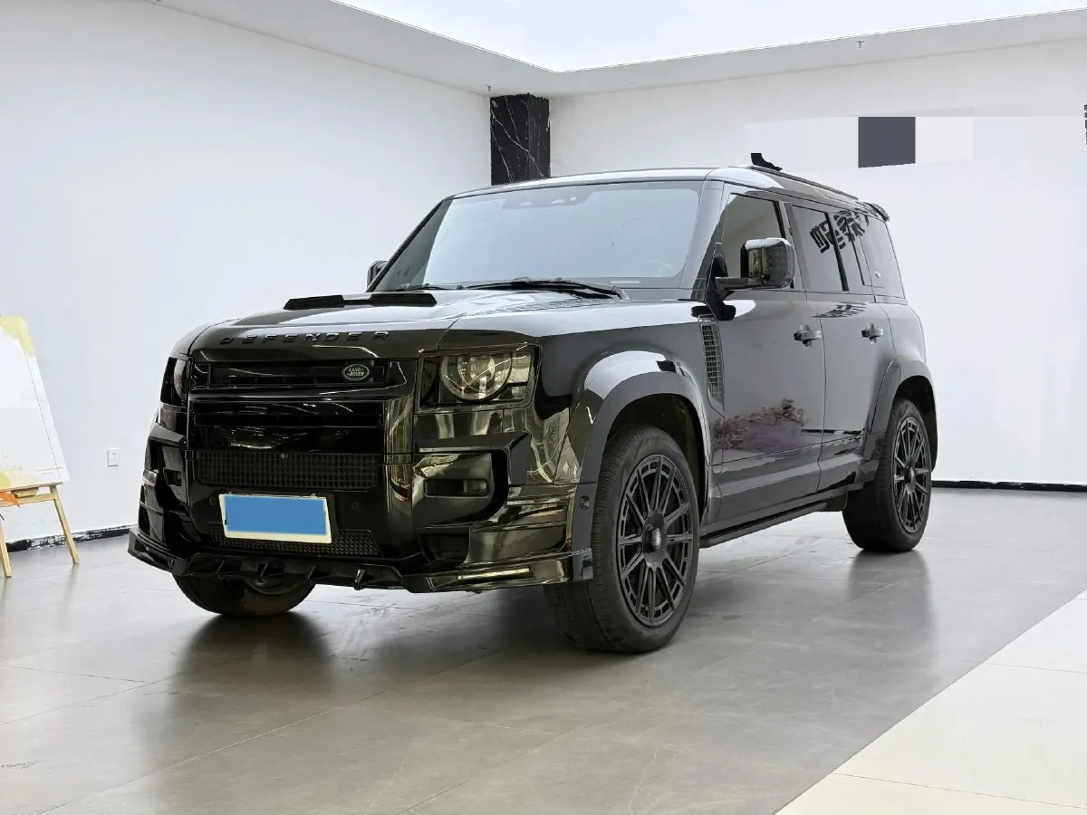 2022 Land Rover Defender 3.0T 400HP L6 8AT,autocango,china used car exporter,china ev exporter,chinese used car exporter,chinese used ev exporter