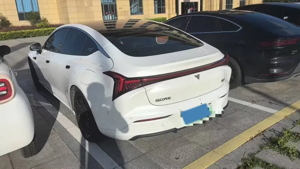 2022 Neta S BEV 84.5KWH,autocango,china used car exporter,china ev exporter,chinese used car exporter,chinese used ev exporter