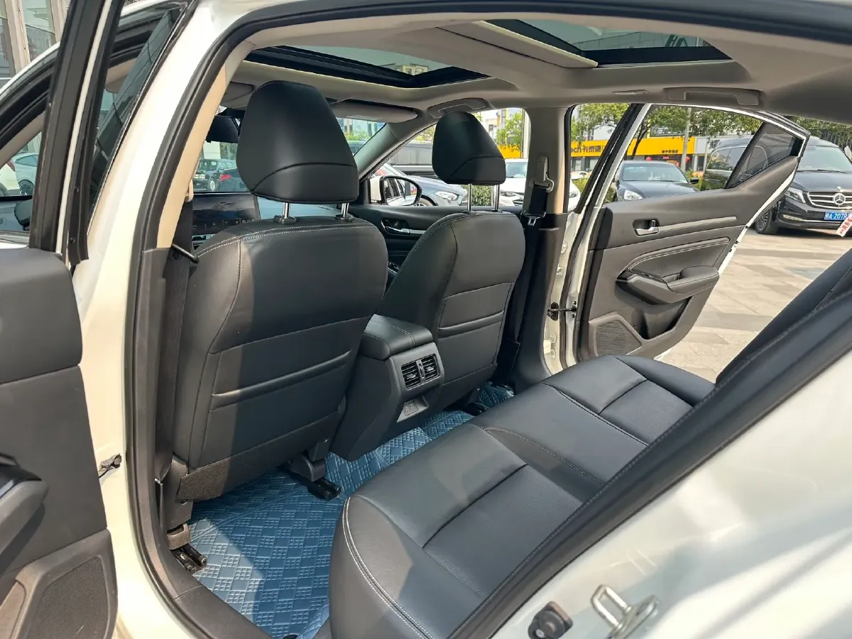 2022 Nissan Teana 2.0L 156HP L4 CVT,autocango,china used car exporter,china ev exporter,chinese used car exporter,chinese used ev exporter