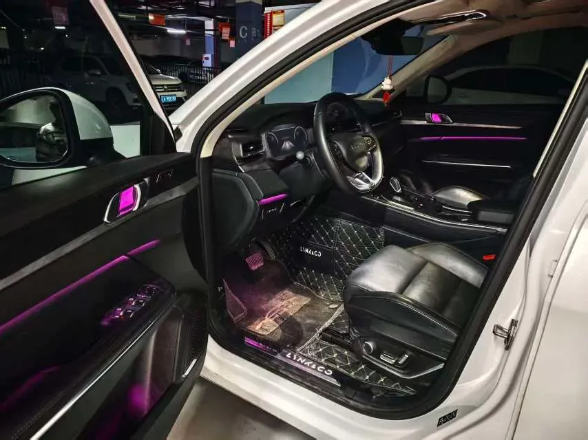 2021 LYNK&CO 01 2.0T 218HP L4 8AT,autocango,china used car exporter,china ev exporter,chinese used car exporter,chinese used ev exporter