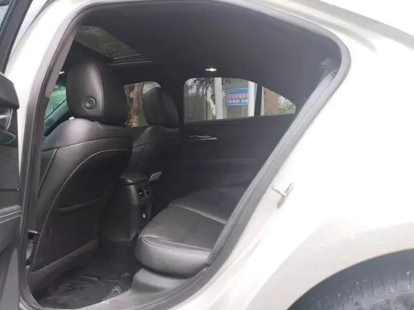 2023 Cadillac CT4 1.5T 211HP L4 8AT,autocango,china used car exporter,china ev exporter,chinese used car exporter,chinese used ev exporter