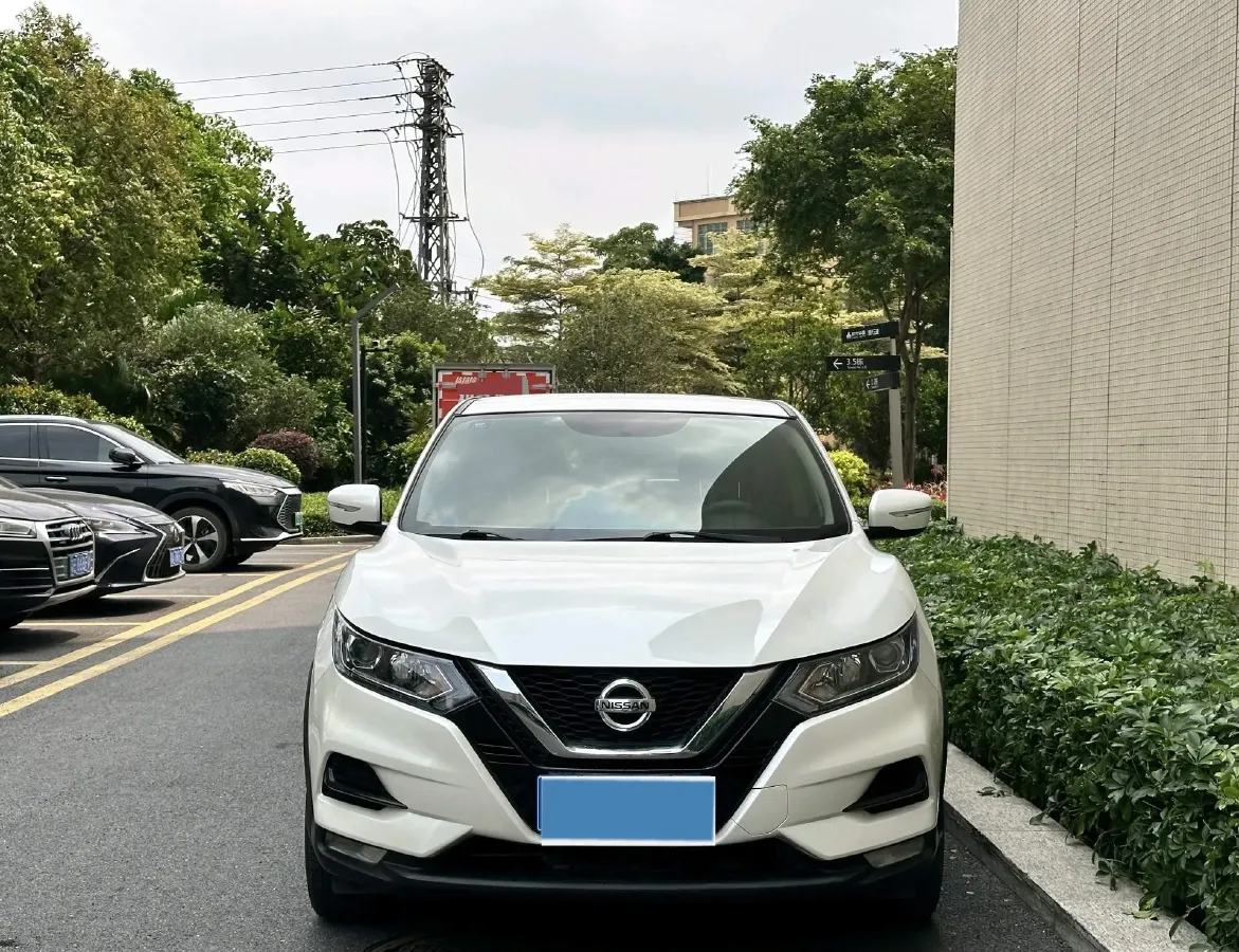 2019 Nissan Qashqai 2.0L 154HP L4 CVT,autocango,china used car exporter,china ev exporter,chinese used car exporter,chinese used ev exporter