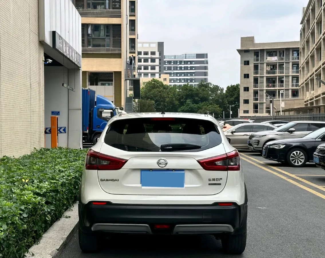 2019 Nissan Qashqai 2.0L 154HP L4 CVT,autocango,china used car exporter,china ev exporter,chinese used car exporter,chinese used ev exporter