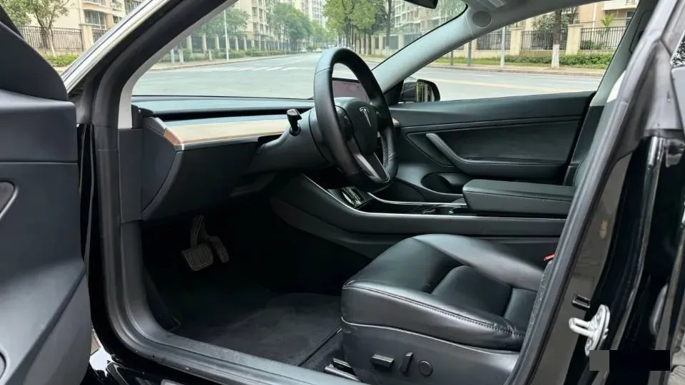 2019 Honda Odyssey 2.0L 146HP L4 E-CVT Hybrid,autocango,china used car exporter,china ev exporter,chinese used car exporter,chinese used ev exporter