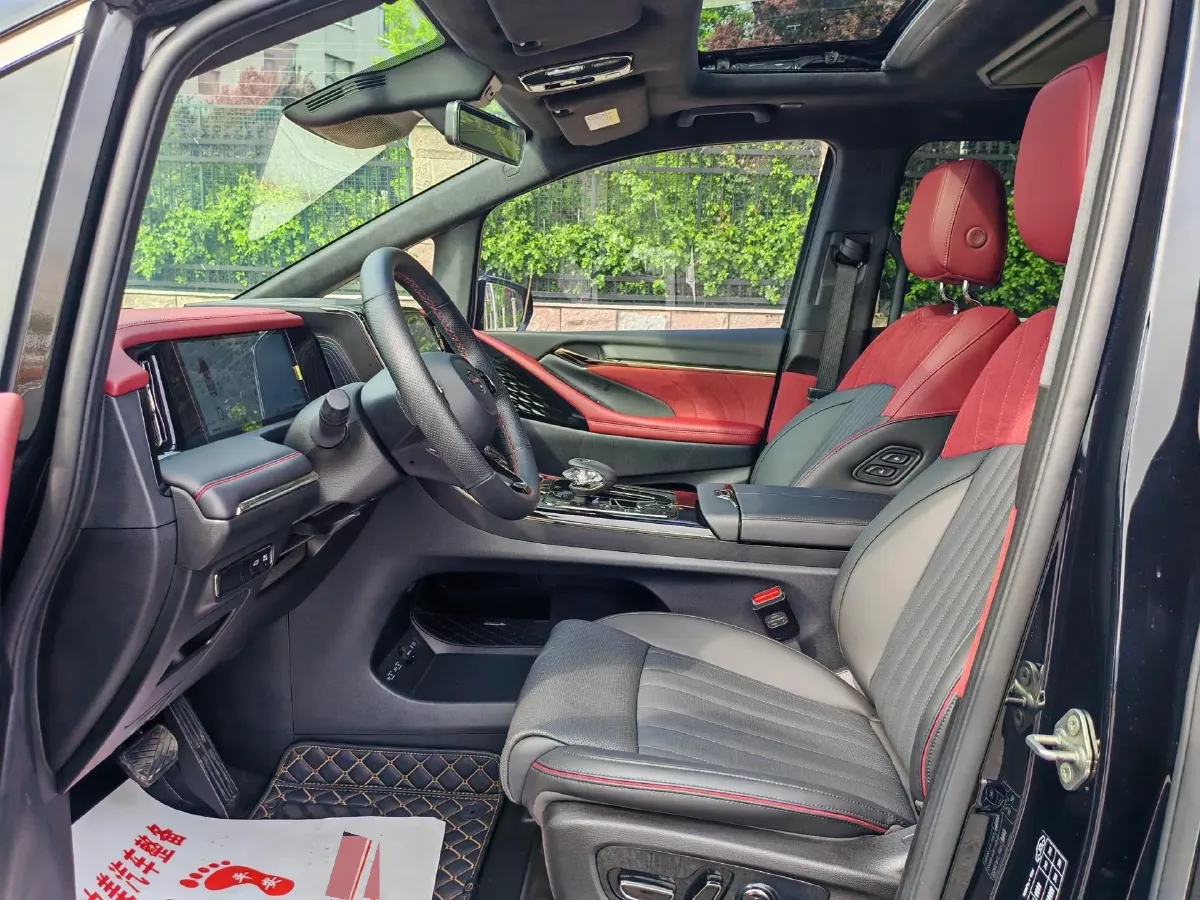 2023 GAC Trumpchi M8 2.0T 190HP L4 E-CVT Hybrid,autocango,china used car exporter,china ev exporter,chinese used car exporter,chinese used ev exporter