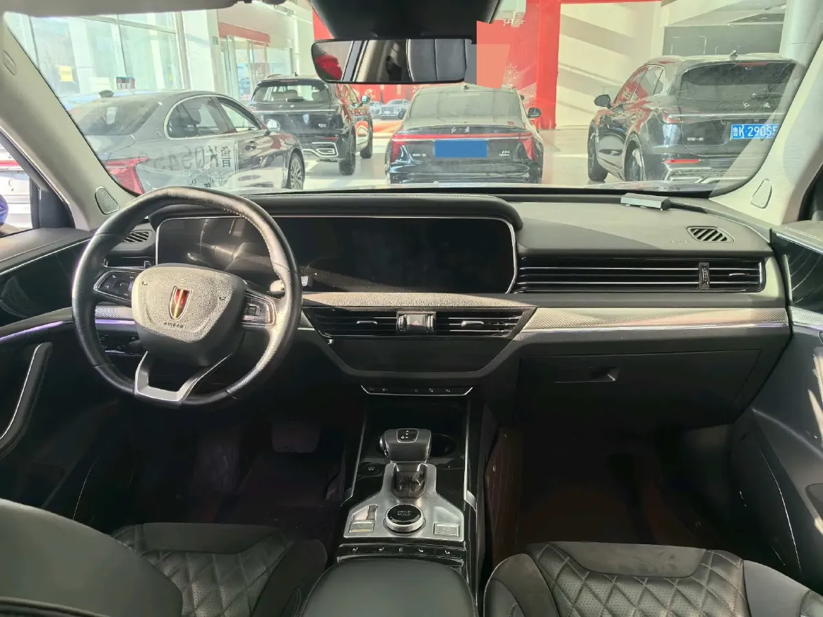 2019 HongQi HS5 2.0T 224HP L4 6AT,autocango,china used car exporter,china ev exporter,chinese used car exporter,chinese used ev exporter
