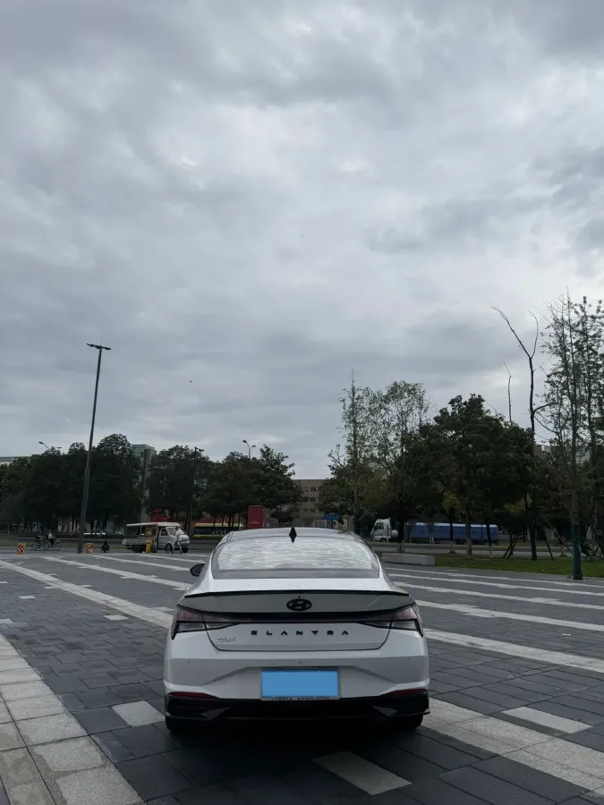 2021 Hyundai Elantra 1.5L 115HP L4 CVT,autocango,china used car exporter,china ev exporter,chinese used car exporter,chinese used ev exporter