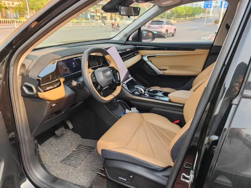 2023 Geely StarRay 1.5T 181HP L4 7DCT,autocango,china used car exporter,china ev exporter,chinese used car exporter,chinese used ev exporter