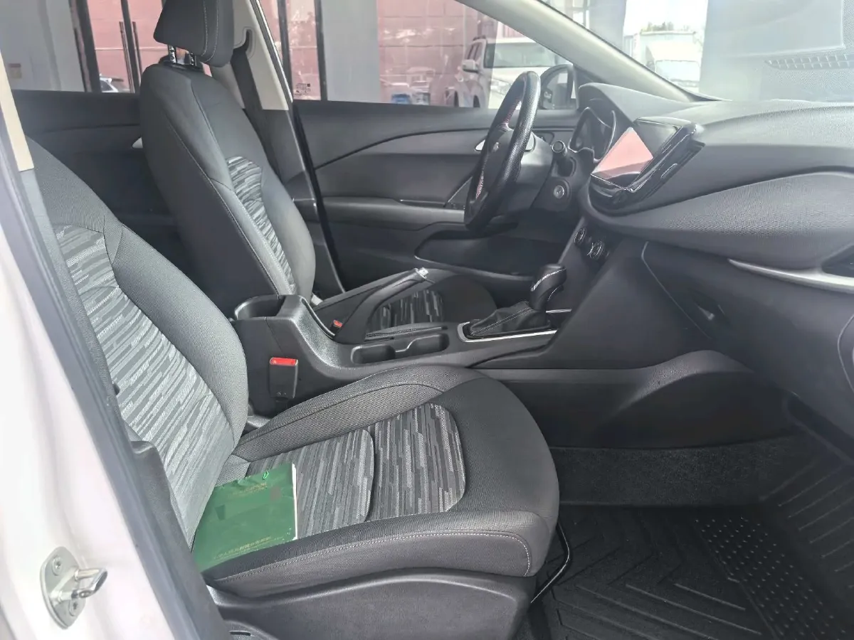 2019 Chevrolet Cavalier 1.5L 113HP L4 6AT,autocango,china used car exporter,china ev exporter,chinese used car exporter,chinese used ev exporter