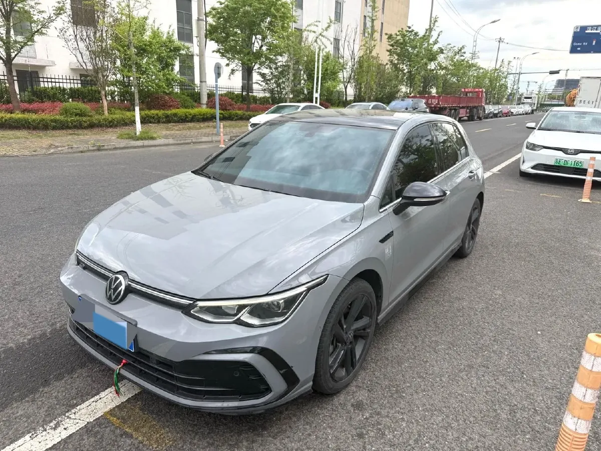 2023 Volkswagen Golf 1.4T 150HP L4 7DCT,autocango,china used car exporter,china ev exporter,chinese used car exporter,chinese used ev exporter