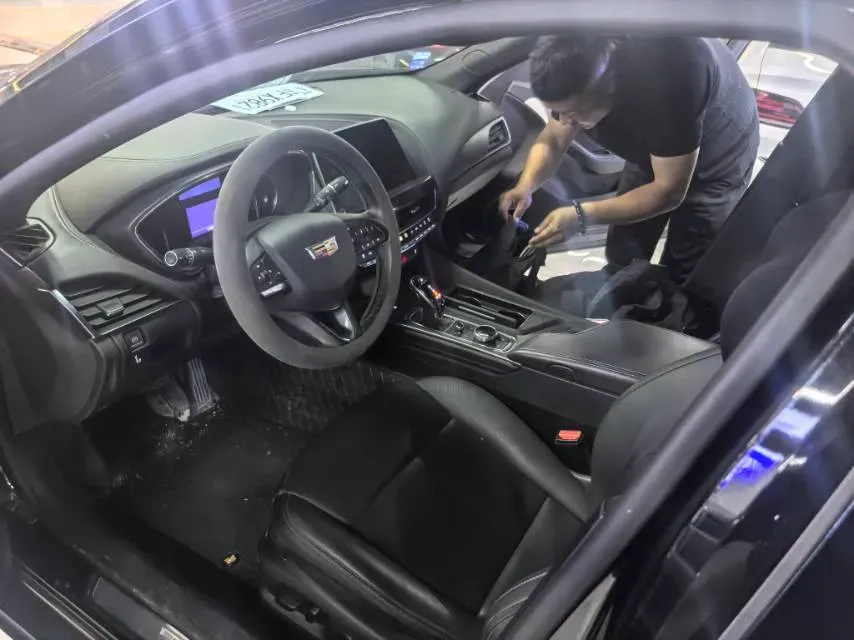 2021 Cadillac CT5 2.0T 237HP L4 10AT,autocango,china used car exporter,china ev exporter,chinese used car exporter,chinese used ev exporter