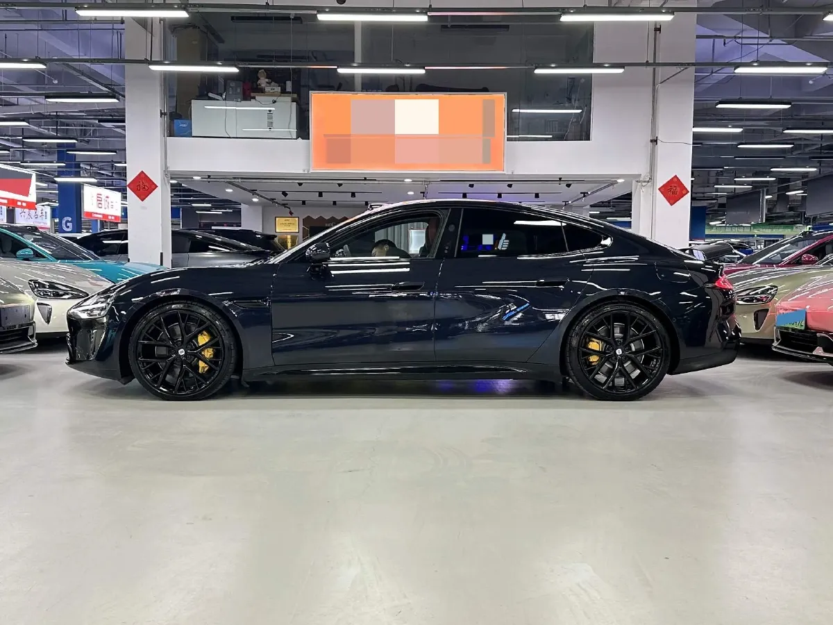 2024 MI SU7 BEV 101KWH,autocango,china used car exporter,china ev exporter,chinese used car exporter,chinese used ev exporter