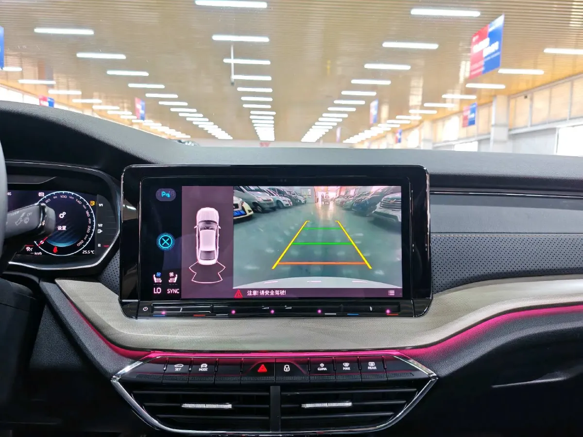 2022 Skoda Octavia 1.4T 150HP L4 7DCT,autocango,china used car exporter,china ev exporter,chinese used car exporter,chinese used ev exporter