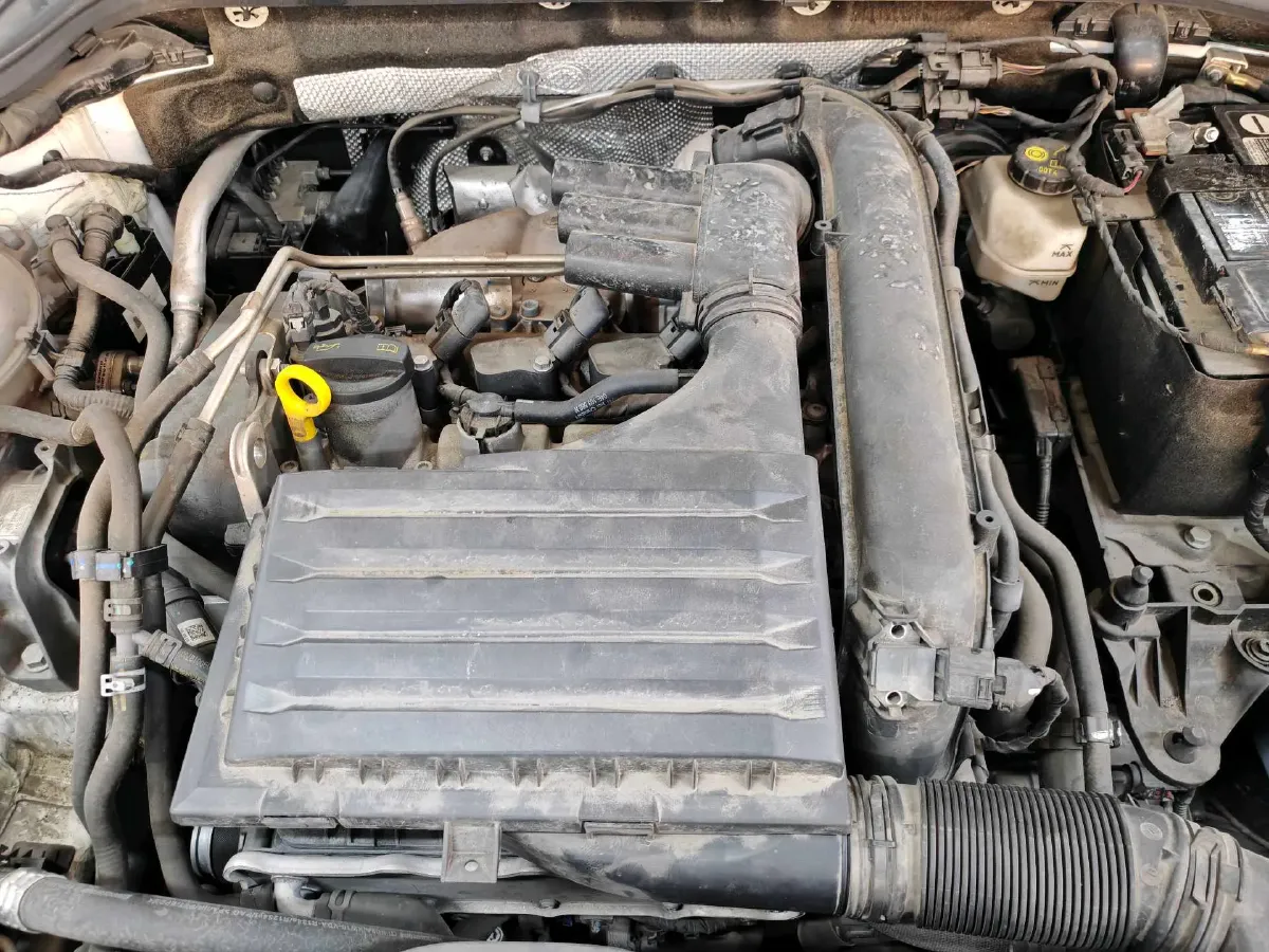 2022 Skoda Octavia 1.4T 150HP L4 7DCT,autocango,china used car exporter,china ev exporter,chinese used car exporter,chinese used ev exporter