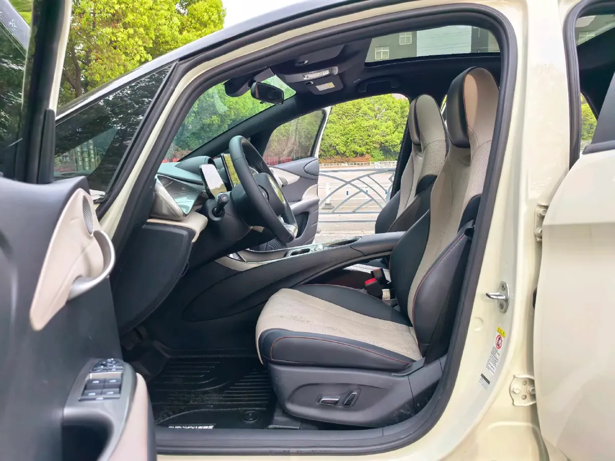 2025 BYD Dolphin BEV 44.928KWH,autocango,china used car exporter,china ev exporter,chinese used car exporter,chinese used ev exporter