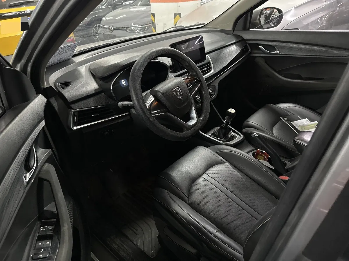 2018 BaoJun 360 1.5L 112HP L4 6MT,autocango,china used car exporter,china ev exporter,chinese used car exporter,chinese used ev exporter