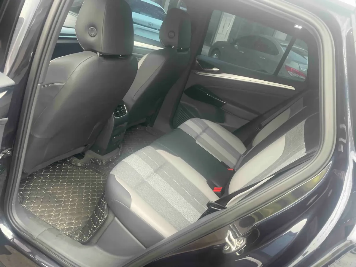 2025 Skoda Superb 2.0T 186HP L4 7DCT,autocango,china used car exporter,china ev exporter,chinese used car exporter,chinese used ev exporter